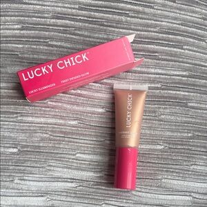 Lucky Chick Fruit Infused Highlighter - Pink and Gold